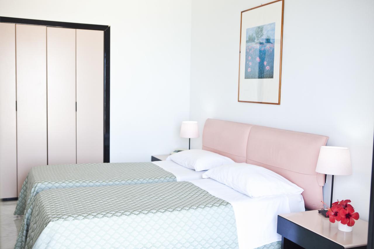 Hotel Futura Style Helios Noto Exteriér fotografie