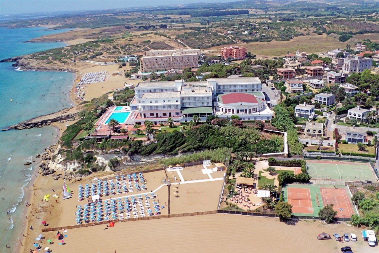 Hotel Futura Style Helios Noto Exteriér fotografie