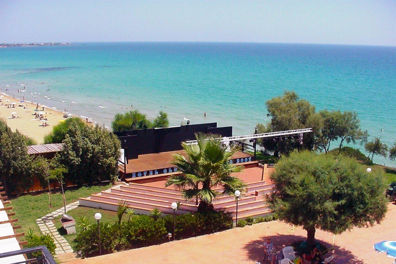 Hotel Futura Style Helios Noto Exteriér fotografie